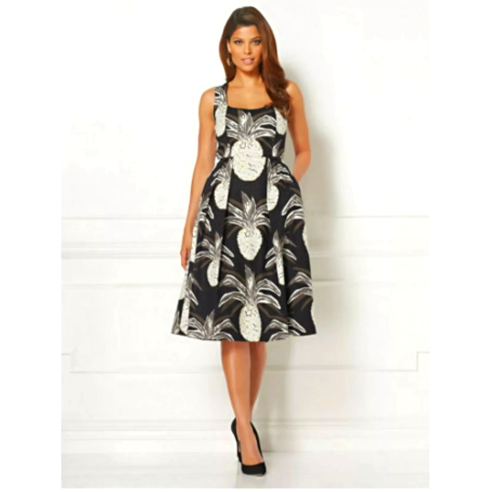 Eva Mendes pineapple dress